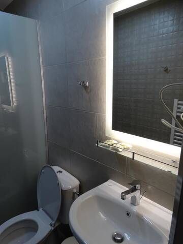 Фото номера Номер-студио с видом на озеро Отель Trifon Zarezan Family Hotel г. Главатарци 8