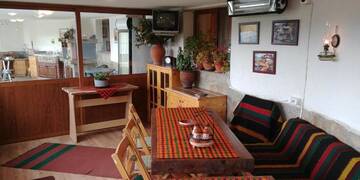 Фото номера Дом с 7 комнатами Дома для отпуска Guest House Brezata - Betula г. Главатарци 54
